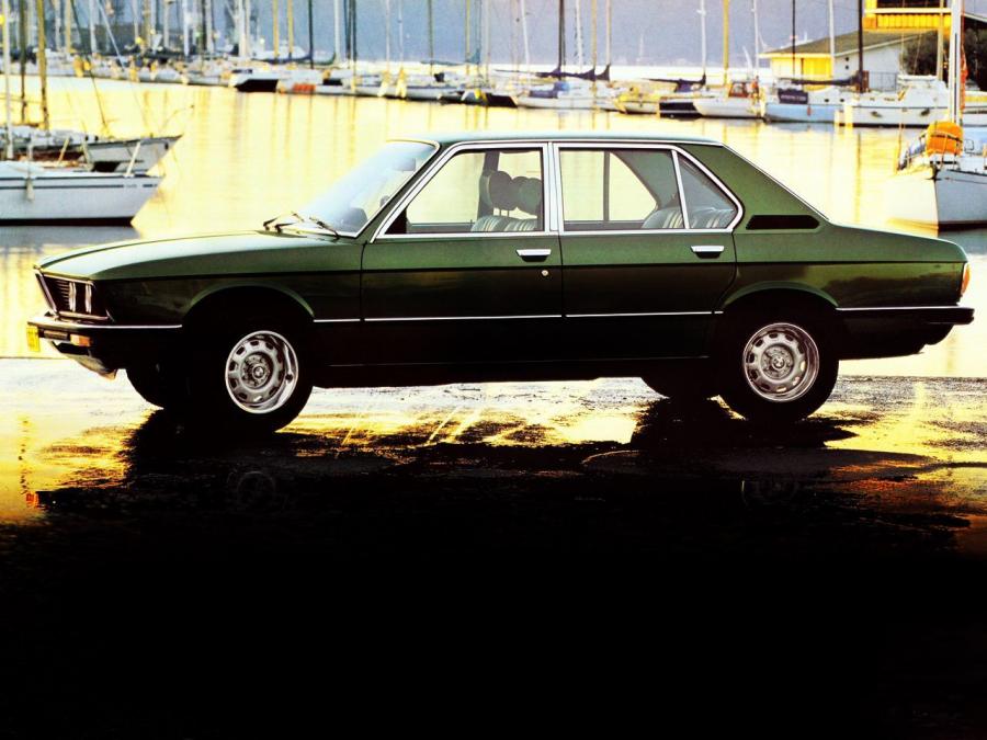  BMW 528i Sedan 1977 года  (ZA) (фото 3 из 6)